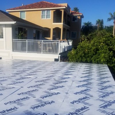 Poly Shield® Fan-Fold